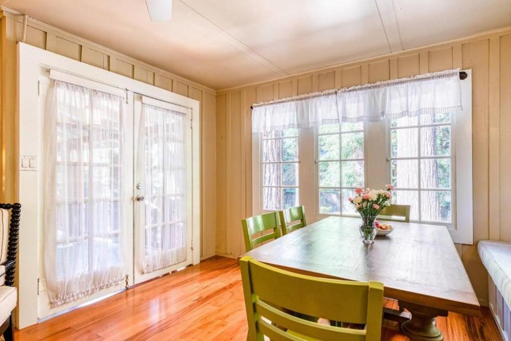 Redwood Retreat! Redwoods! Walk To River!! Hot Tub!! Bbq! Central Air!! Guerneville Exterior photo